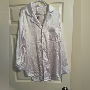 Medium White Hotel Skims Button up Sleep Dress